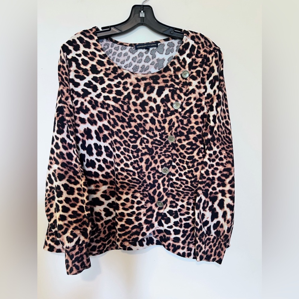 Adrienne Vittadini Leopard Print Button-Front Pullover in Tan and Black